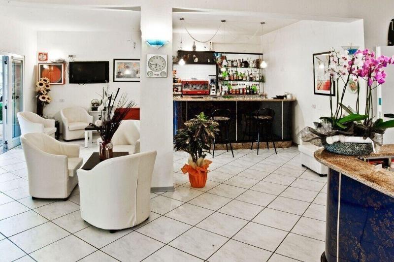 Hotel Chery Milano Marittima Exterior photo